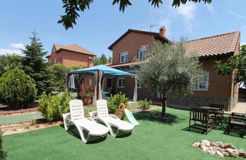 Sesena House | Holiday house Seseña Nuevo for 1 - 14 persons with 5 bedrooms - Holiday home