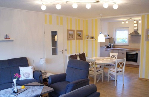 Carolinensiel House | Holiday house Up de Ring 2a