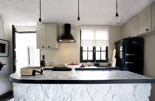 Vravrona House | Holiday house Vravrona for 1 - 8 persons with 4 bedrooms - Holiday apartment in one or multi-family
