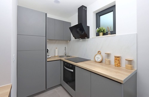 Senj House | Holiday house with a swimming pool Senj (K-21661)