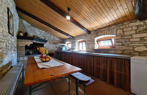 Prkacini House | Holiday house Zminj for 1 - 16 persons with 5 bedrooms - Holiday home