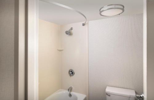 Saugus Hotel | Holiday Inn Express Boston - Saugus by IHG