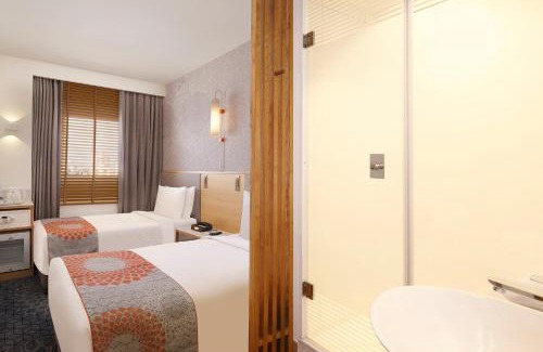 Pimpri Colony Hotel | Holiday Inn Express Pune Pimpri by IHG