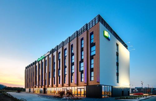 Tajecina Hotel | Holiday Inn Express - Rzeszow Airport by IHG