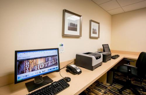 New Glasgow Hotel | Holiday Inn Express Stellarton-New Glasgow by IHG