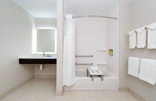 Romeoville Hotel | Holiday Inn Express & Suites Romeoville - Joliet North by IHG