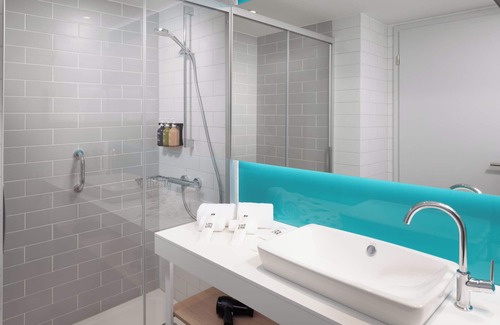Sion Hotel | Holiday Inn Express & Suites Sion by IHG