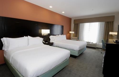 Sweetbriar Hotel | Holiday Inn Express & Suites Austin South by IHG