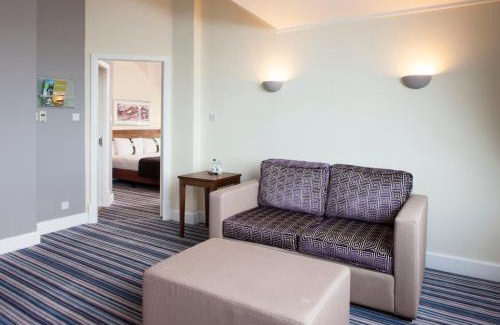 East Kilbride Hotel | Holiday Inn Glasgow - East Kilbride by IHG