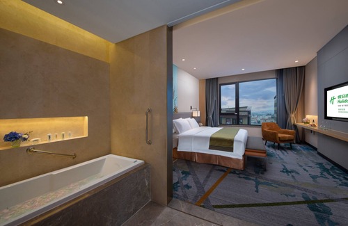 Hangzhou Hotel | Holiday Inn Hangzhou Airport Zone by IHG
