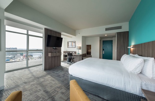 Callao Hotel | Holiday Inn Lima Airport by IHG