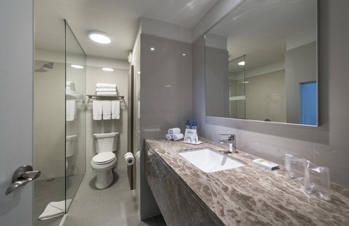 Callao Hotel | Holiday Inn Lima Airport by IHG