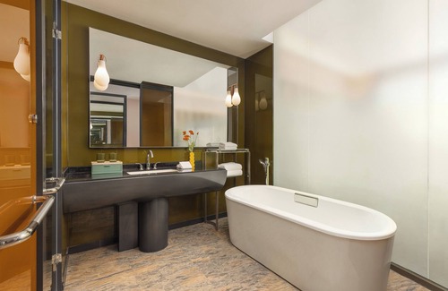 Minhang Hotel | Holiday Inn Shanghai Minhang Center by IHG