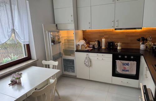 Oberweisenborn Apartment | Holiday rental with 2 bedrooms, private terrace and garden, Wifi, Pet-friendly