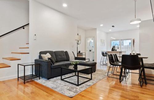 Central Northside House | Holiday Special 2 Houses Duplex Rental with 6 bdrms