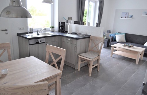 Hoffnung House | Holidays between the seas!