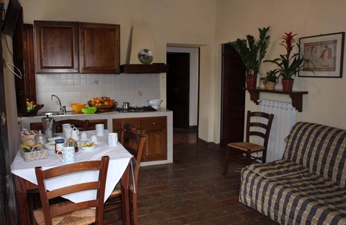 Colle di Val d'Elsa Apartment | Holidays in a former 14th century monastery - Bellavista apartment