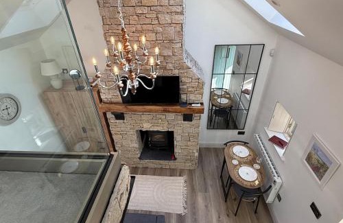 Ballon House | Holly Cottage Cozy Loft