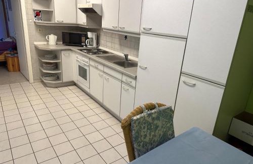 Hemslingen Apartment | Home 11