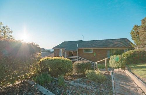 Devonport House | Home & Away at Coles Beach