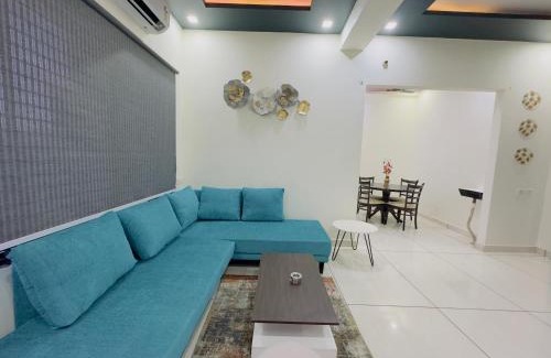 Ujjain Apartment | Home Escape 2BHK Casa Near Mahakal - City Centre