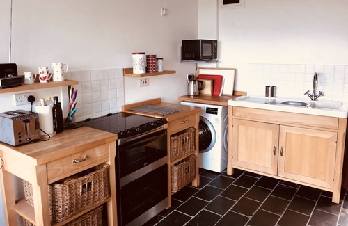 Pencelli Cottage | "Home from Home" in the Bannau Brycheiniog with stunning views of the Usk Valley