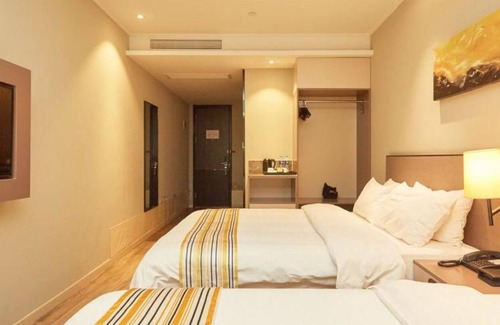 Pudong Hotel | Home Inn Plus (Shanghai Pudong Airport)
