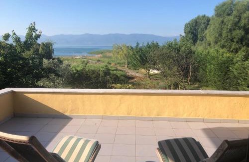 Orhangazi House | Home on Iznik Lake with its own Private Beach