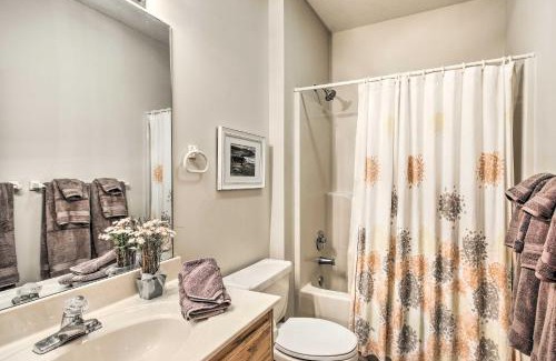 Bella Vista House | Home with Deck Near Lake Avalon, Boat Ramp and Golf!