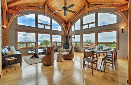 Kachemak House | Home with Kachemak Bay View - 5 Miles to Downtown!