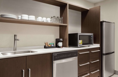 Ridley Park Hotel | Home2 Suites by Hilton Ridley Park Philadelphia Airport South