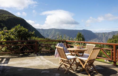 Agulo House | Home2Book Las Mimbreras