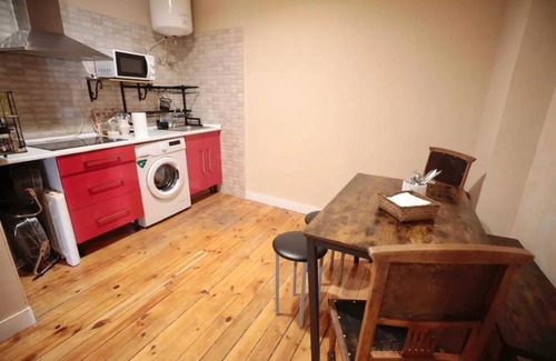 Valladolid City Centre Apartment | Homerez - Apartment in Valladolid