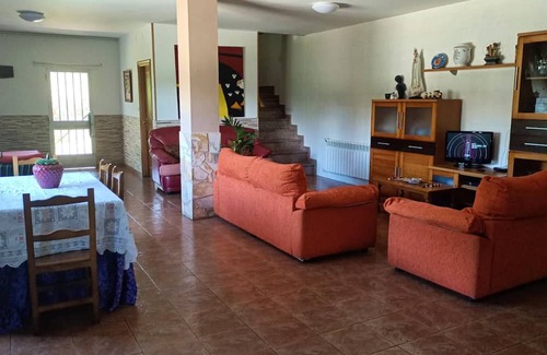 Touro House | Homerez - Big house for 9 ppl. with garden at Touro