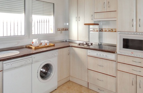 Aldea Real House | Homerez - Charming House in Aldea Real with terrace and fireplace