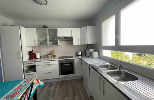 Les Hautes Noues Apartment | Homerez - Flat in Villiers-sur-Marne