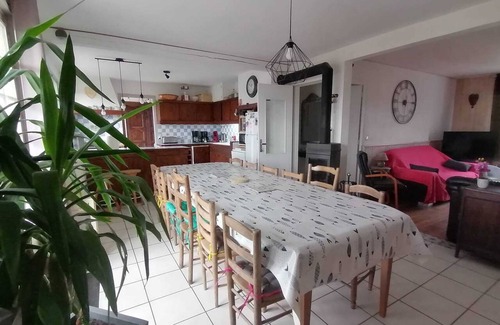 Dives-sur-Mer House | Homerez - House in Dives-sur-Mer