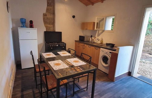 Narbonne House | Homerez - House in Narbonne with pool