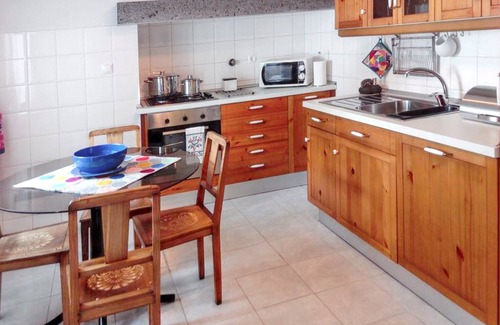 Santo Amaro House | Homerez - House in Santo Amaro, sea view