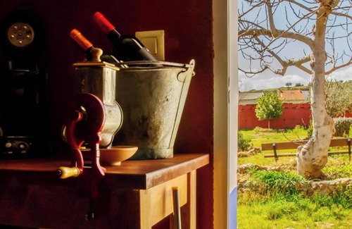 Picon House | Homerez - House with pool in Picón.