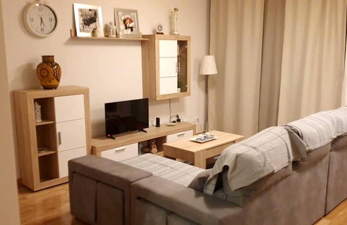 Yepes Apartment | Homerez - Nice appartement for 4 ppl. with garden and balcony at Yepes