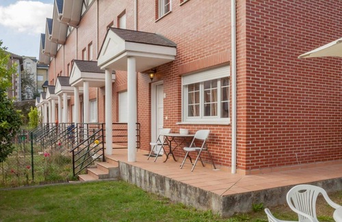 Arredondo Ski Chalet | Homerez - Nice chalet for 3 ppl. with garden at Bustablado