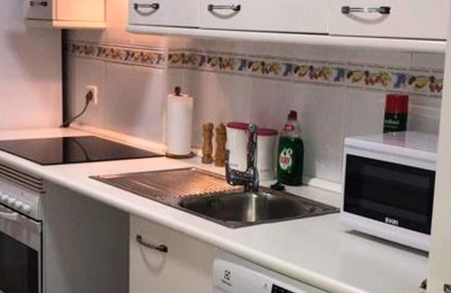 Ciudad Real Apartment | Homerez - Spacious apartement for 4 ppl. with balcony at Ciudad Real