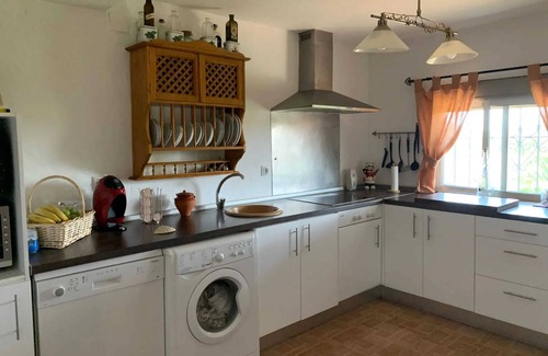 Sanlucar la Mayor Villa | Homerez - Villa in Sanlúcar la Mayor