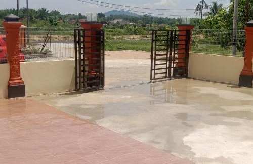 Bukit Jawa House | Homestay Adilah B