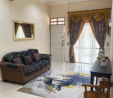 Kuala Terengganu Villa | Homestay Affan03 Gong Badak Dekat UNISZA & 500 meter dari Pantai