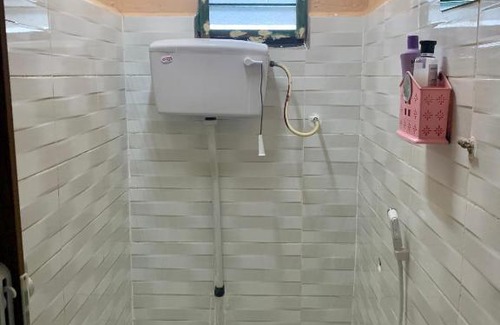 Kawasan Perindustrian Chendering House | Homestay Bajet MokAji