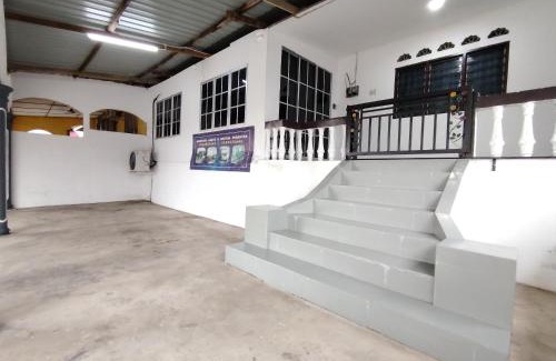 Jengka Ski Chalet | Homestay Bakti Rantau Perintis Free NETFLIX