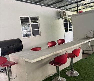 Kuala Terengganu Ski Chalet | Homestay Che Ani