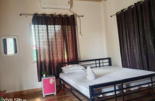 Neora House | Homestay Eco